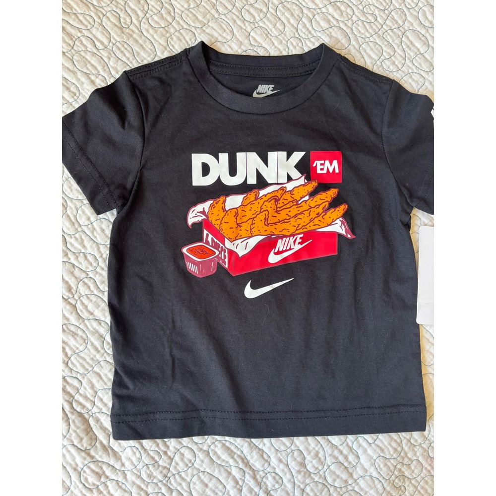 Nike Boys Dunk Em Chicken Tenders‎ Graphic Shirt Size 2t